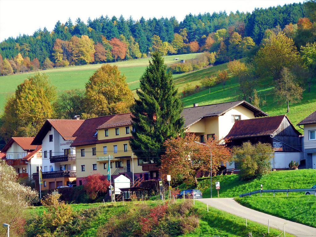 Hotel Gasthof Zur Krone Oberzent Exterior photo